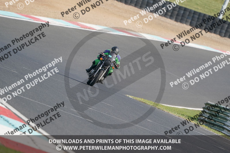 enduro digital images;event digital images;eventdigitalimages;mallory park;mallory park photographs;mallory park trackday;mallory park trackday photographs;no limits trackdays;peter wileman photography;racing digital images;trackday digital images;trackday photos